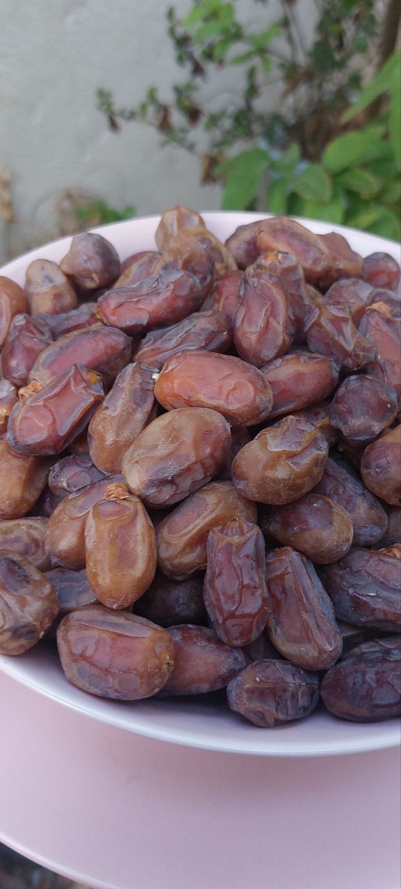 خرمای خاصه بدون شیره ،بافت نرم و تازه ،جایگزین مناسب قند 