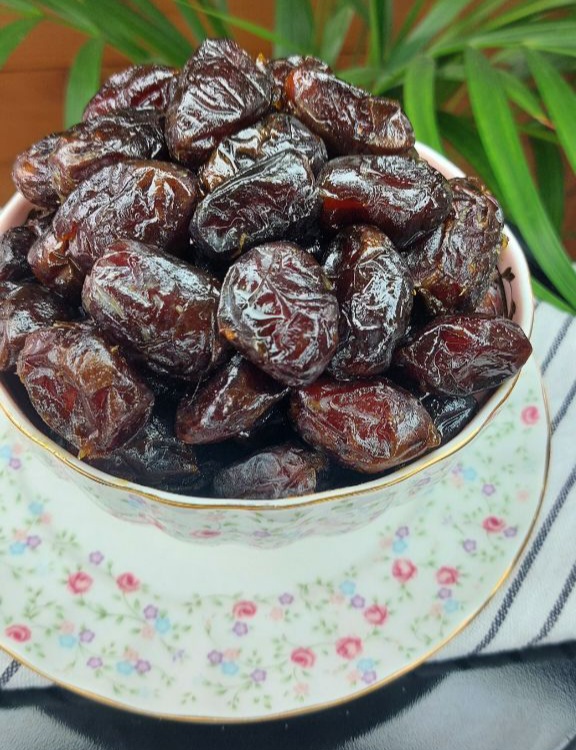 خرمای خنیزی